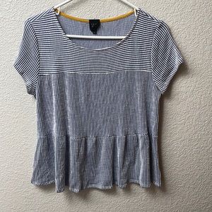 Short sleeve striped top